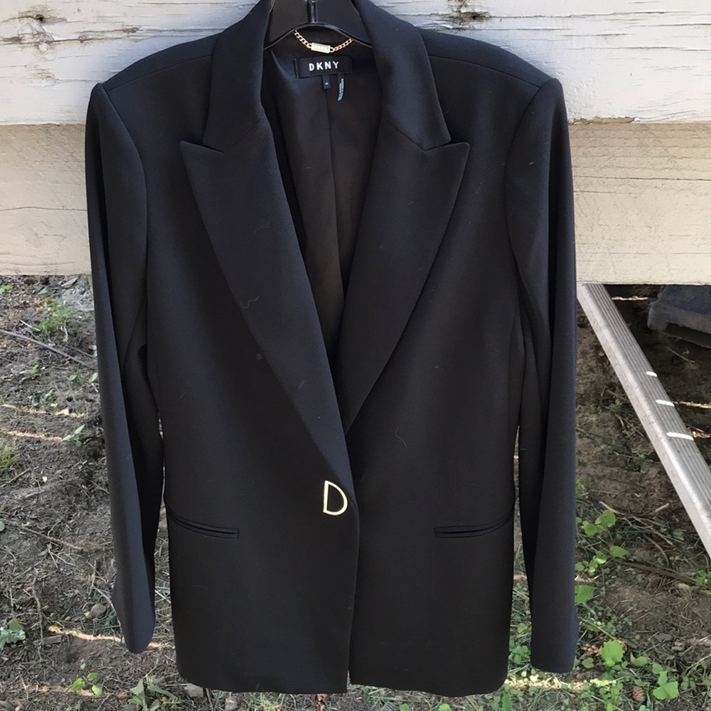 DKNY stunning blazer Sz 12